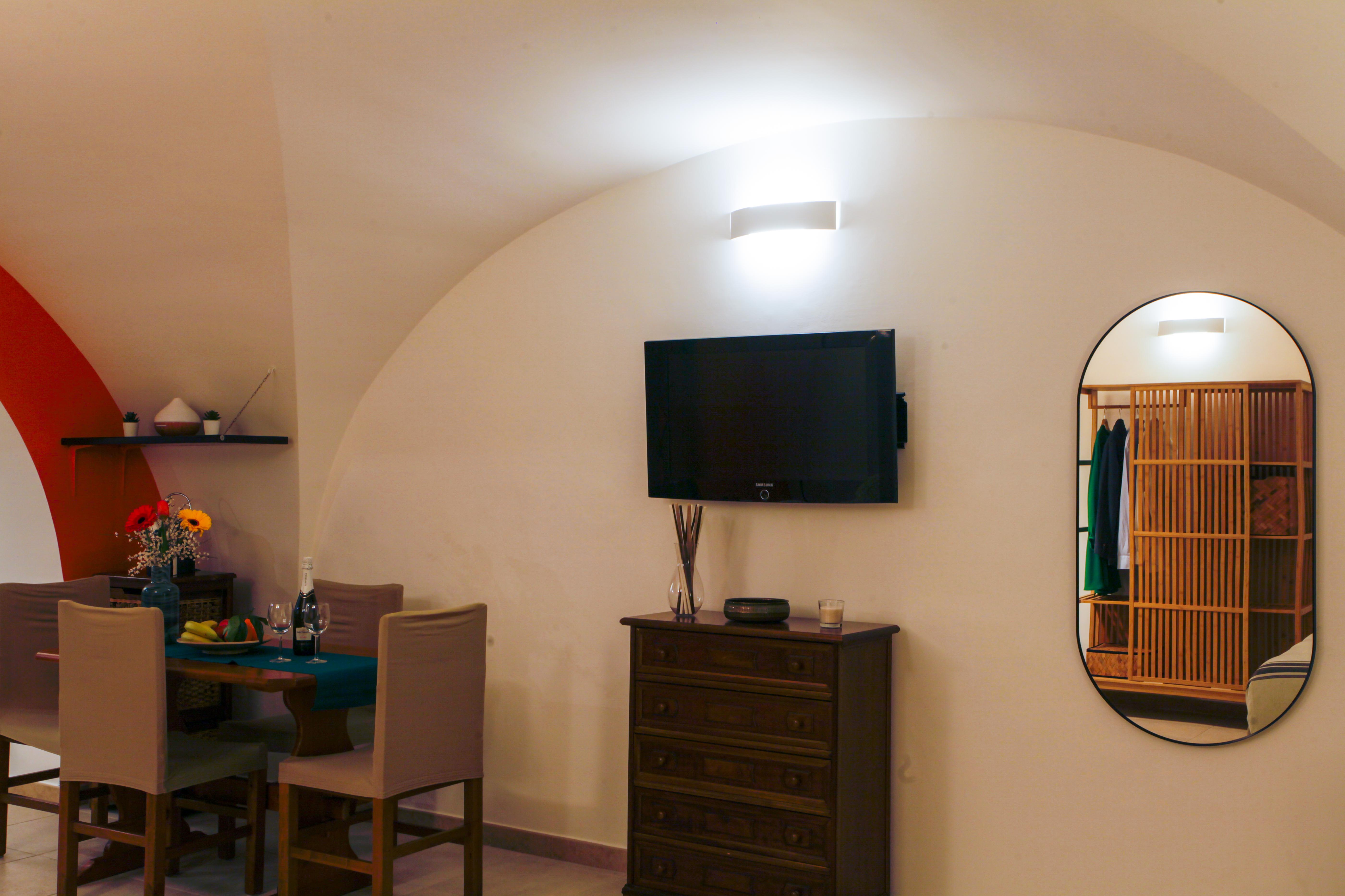 Bagno moderno e funzionale di Domus Midí con doccia